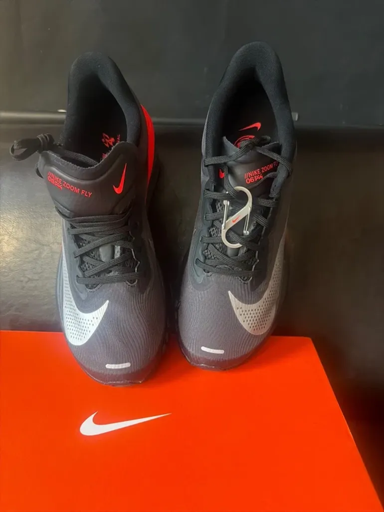 Used Nike ZOOM FLY 6 bike — image 7 of 8