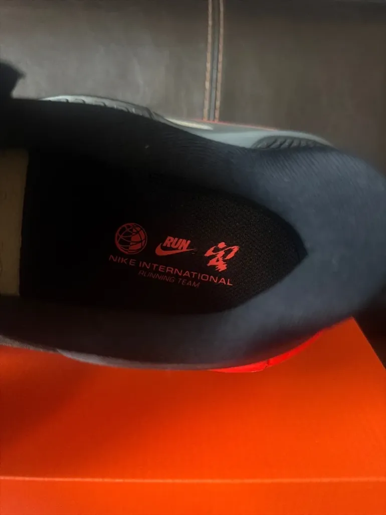 Used Nike ZOOM FLY 6 bike — image 5 of 8