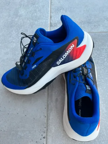 Gebrauchtes Standard Genesis Running Shoes