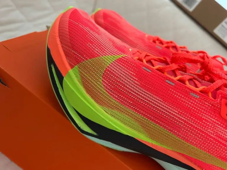 Nike ZoomX Streakfly 2 bike d'occasion — image 10 sur 11