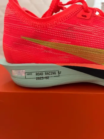 Nike ZoomX Streakfly 2 bike d'occasion — image 9 sur 11