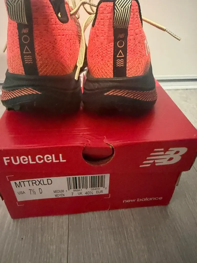 Brugt New Balance FuelCell Supercomp bike — billede 2 af 5