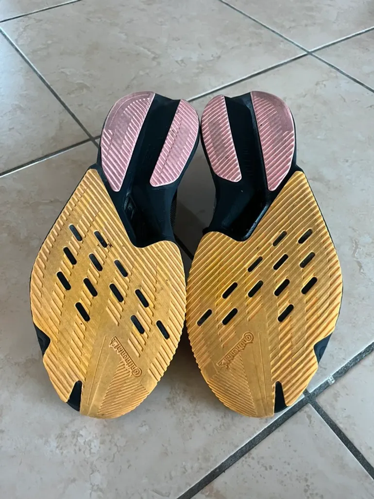 Used Adidas adizero Boston 12 bike — image 8 of 10