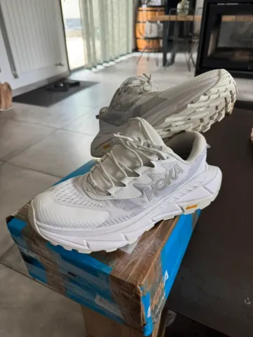 Hoka Vibram Trail Running Shoes d'occasion