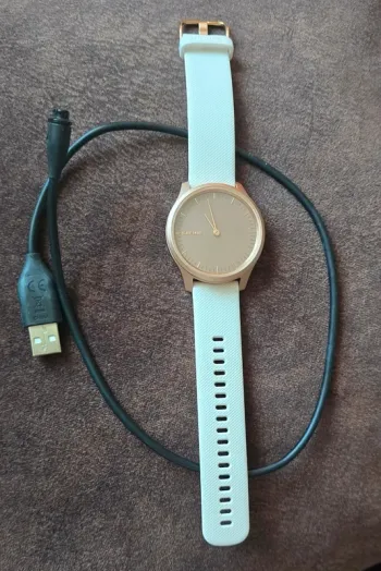 Gebrauchtes Garmin vívomove Style bike — Bild 1 von 12