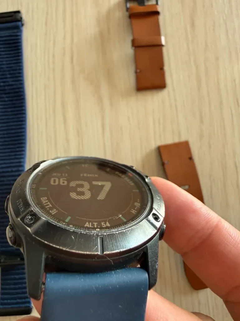 Used Garmin Fenix 6x pro bike — image 2 of 3