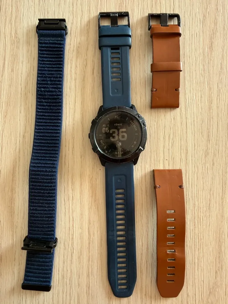Used Garmin Fenix 6x pro bike — image 1 of 3