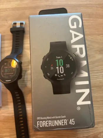 Used Garmin Forerunner 45 bike — image 3 of 4