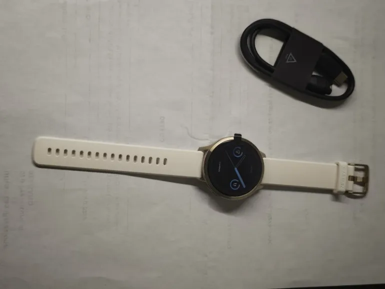 Garmin Venu 4 bike d'occasion — image 3 sur 8