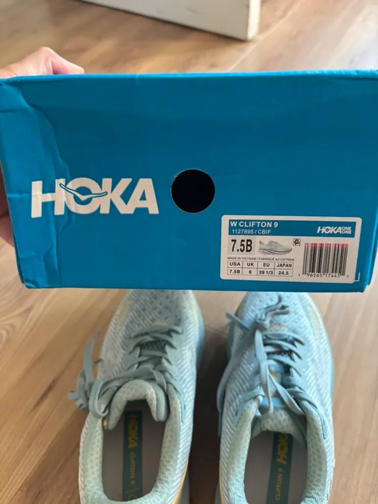 Used Hoka Clifton 9 bike — image 8 of 9