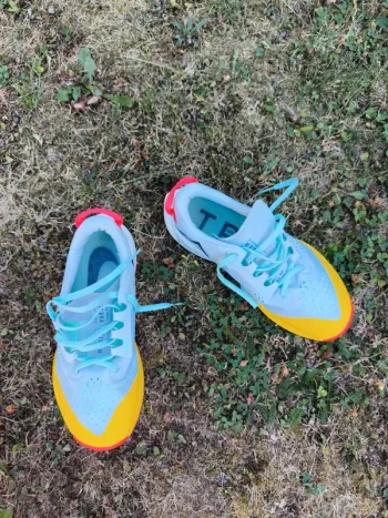 Tweedehands Nike Zoom Terra Kiger 6 bike — afbeelding 3 van 4