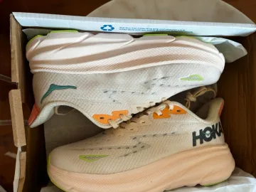 Used Hoka Clifton 9 bike — image 7 of 8