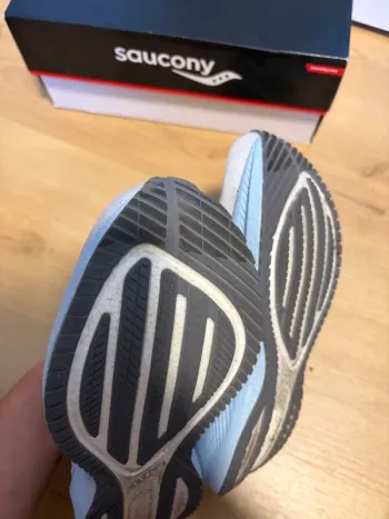 Brugt Saucony Triumph 20 bike — billede 8 af 10