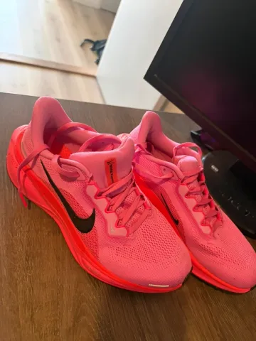 Pegasus 41 Running Shoes usato