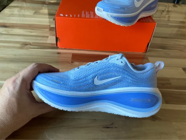 Used Nike Vomero Plus bike — image 2 of 8
