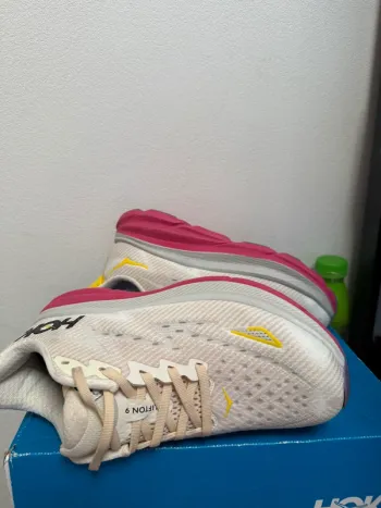 Hoka Clifton 9 bike d'occasion — image 6 sur 6