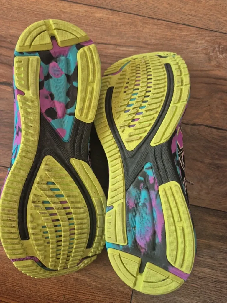 Asics Gel-Noosa Tri 12 bike usato — immagine 6 di 6