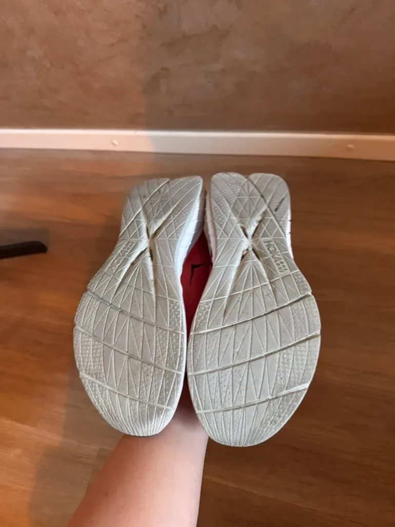 Hoka Laufschuh bike d'occasion — image 4 sur 4