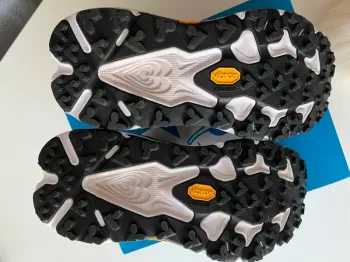 Used Hoka Trail Running Shoes bike — image 3 of 6