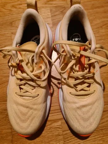 Asics Gel Cumulus 27 bike de segunda mano — imagen 1 de 6