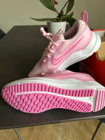 Używany Nike Running Shoes bike — zdjęcie 5 z 7