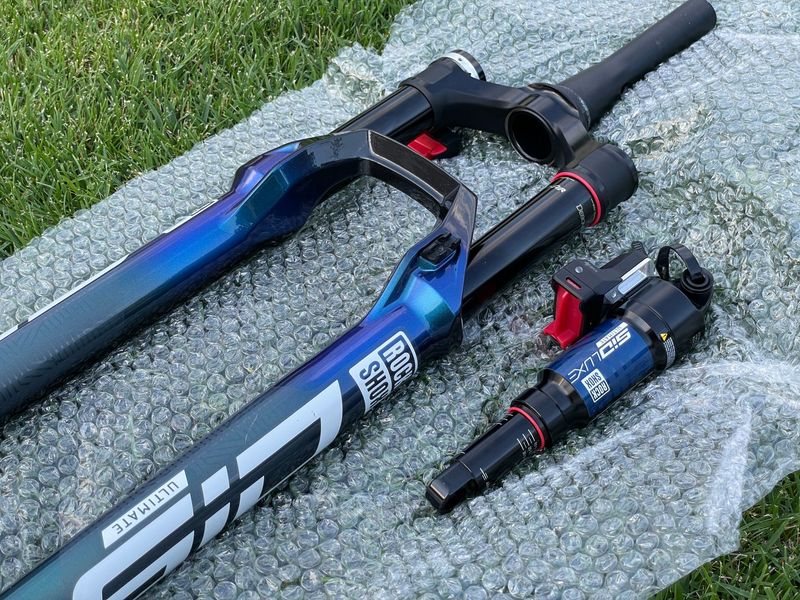 Used RockShox SID Ultimate Flight Attendant 120mm Fork + SIDLuxe Rear Shock Kit | S-Works Epic 8 Take-Off 2025 Fork