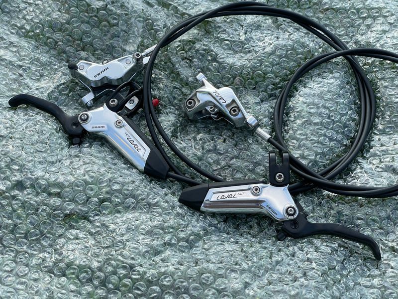 Used Sram Level Stealth Disc Brakes - Ultimate | 4-Piston | C1 - Rear | Clear Brakes