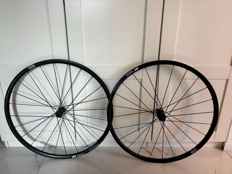 Used Dt Swiss p1850 spline wheels Wheels