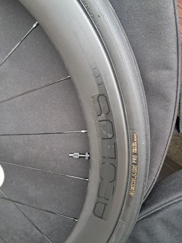 Used Bontrager Elite 50 bike — image 5 of 5