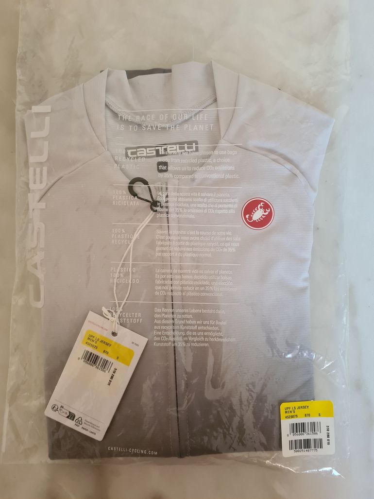 Brugt Castelli UPF LS JERSEY MEN'S 2026 bike — billede 2 af 4