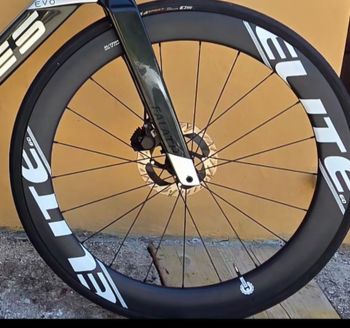 Tweedehands Elite-Wheels Carbon Wheels 2025 bike — afbeelding 2 van 2