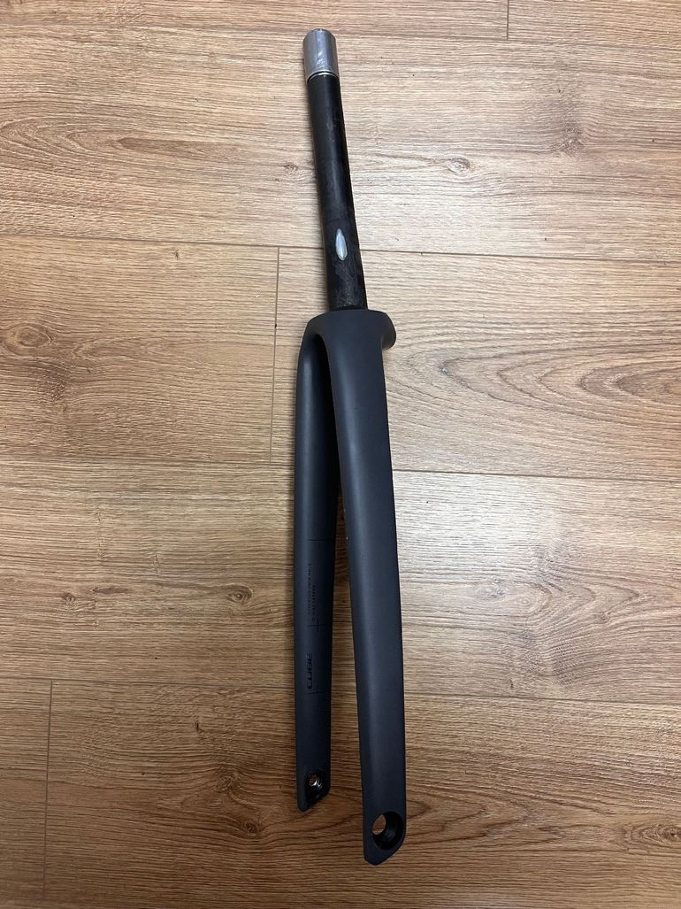 Used Cube Agree C:62 Fork 2023 bike — image 2 of 7