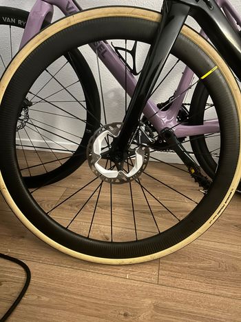 Brugt Mavic Cosmic SL 45 Wheels 2024 bike — billede 1 af 2