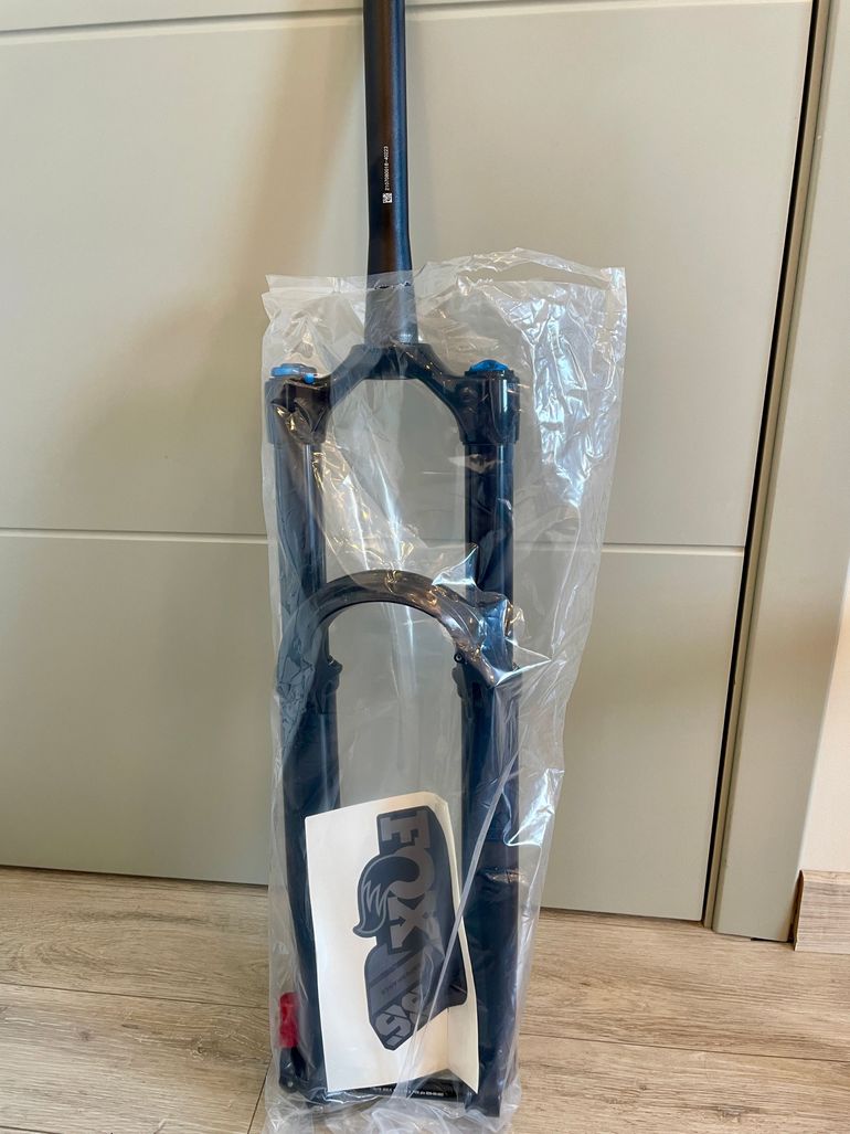 Gebrauchtes Fox 36 Float Performance GRIP bike — Bild 2 von 5