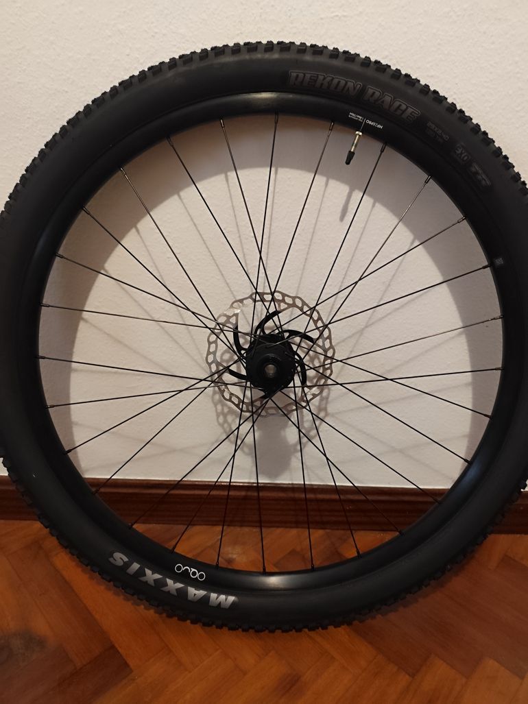 Used OQUO MP28TEAM Wheels 2026 bike — image 3 of 6