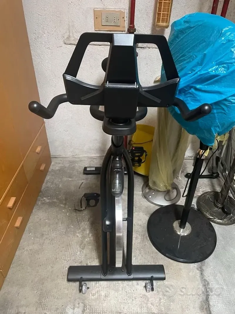 Used Yesoul Smart Bike Spinning Cycling Accessories
