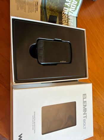 Używany Wahoo Elemnt Bolt V2 2025 bike — zdjęcie 2 z 5