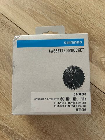 Brugt Shimano Ultegra Cassette Drivetrain & Pedals
