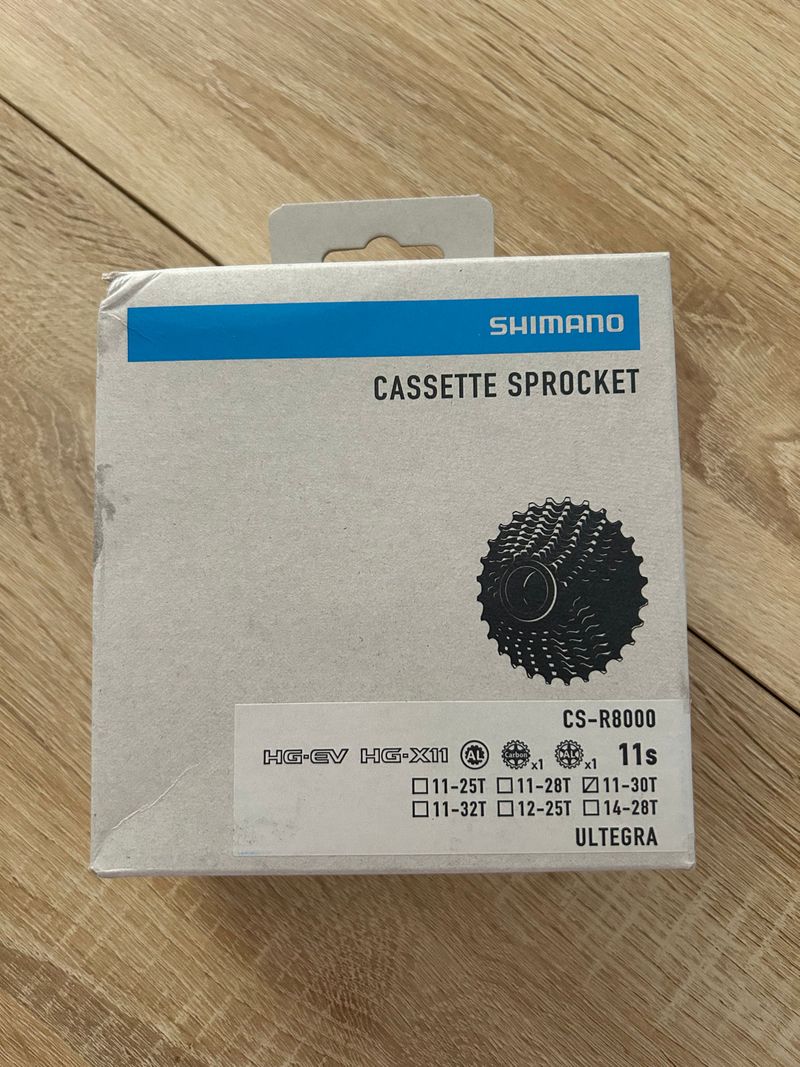 Used Shimano Ultegra Cassette Drivetrain & Pedals