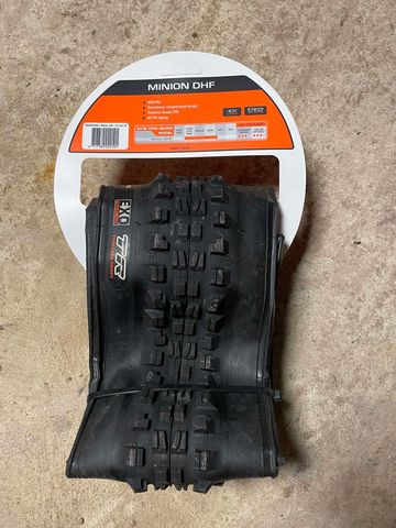 Brugt Maxxis Minion DHF bike — billede 2 af 3