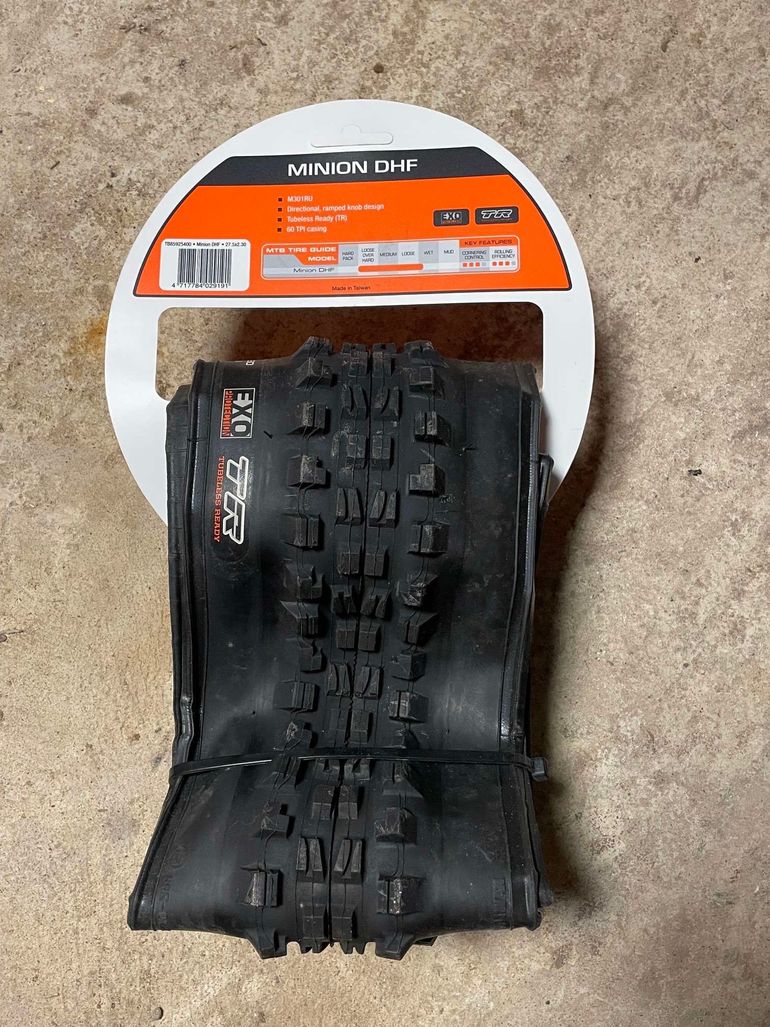 Brugt Maxxis Minion DHF bike — billede 2 af 3