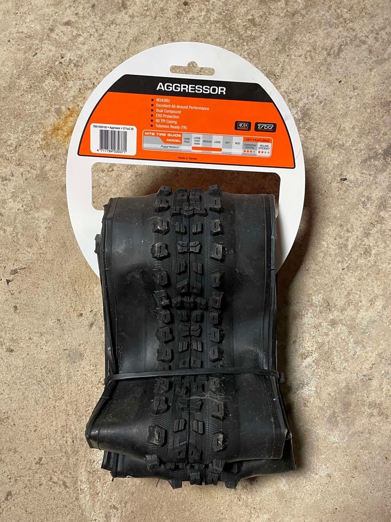 Brugt Maxxis Aggressor Tire bike — billede 2 af 3