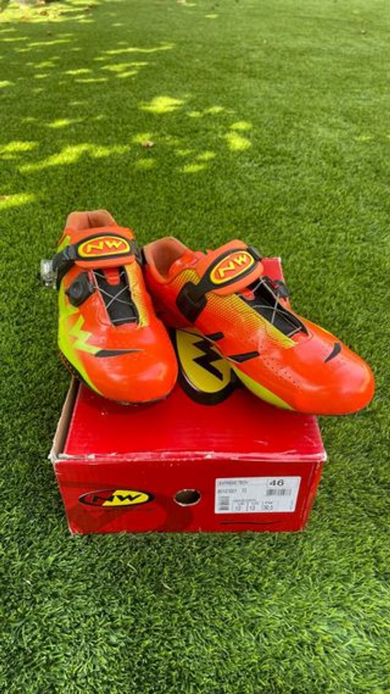 Used Northwave Extreme Tech Cycling Shoes