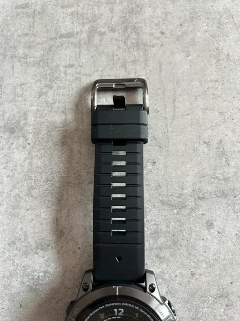 Used Garmin Epix Pro Gen 2 Sapphire bike — image 5 of 11
