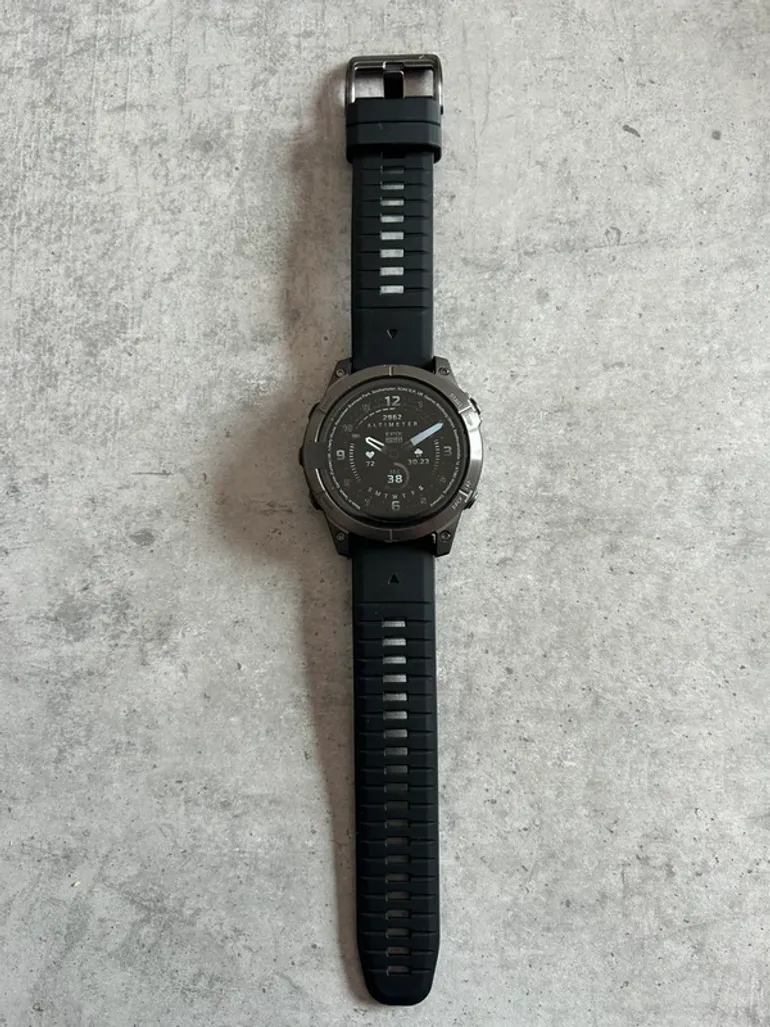 Used Garmin Epix Pro Gen 2 Sapphire bike — image 4 of 11