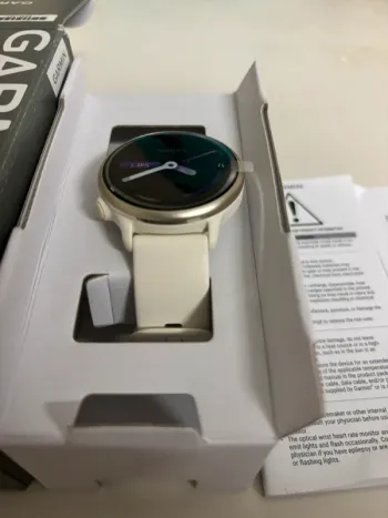 Used Garmin Vivoactive 6 bike — image 4 of 6