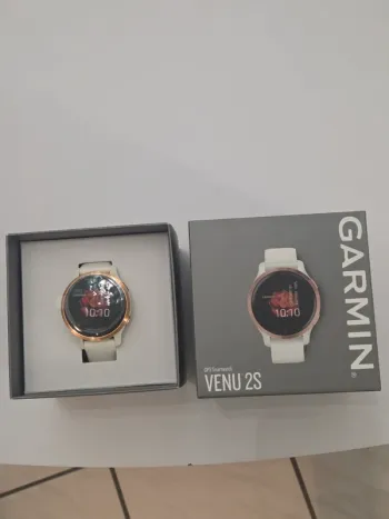 Used Garmin Venu 2S bike — image 10 of 10