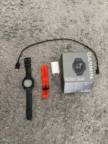 Used Garmin Instinct Solar Electronics