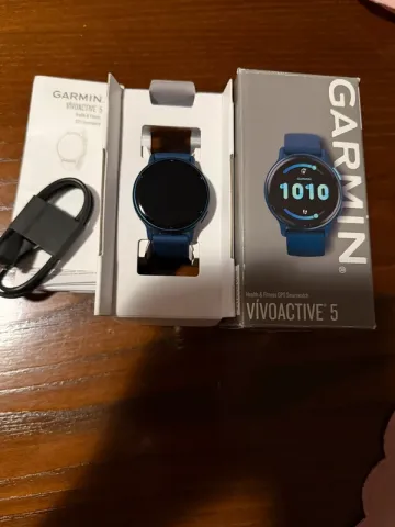 Used Garmin Vivoactive 5 Electronics
