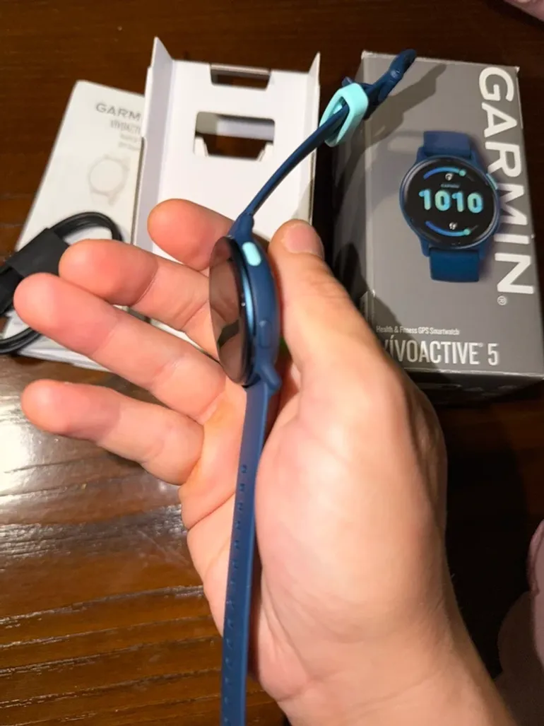Used Garmin Vivoactive 5 bike — image 3 of 5